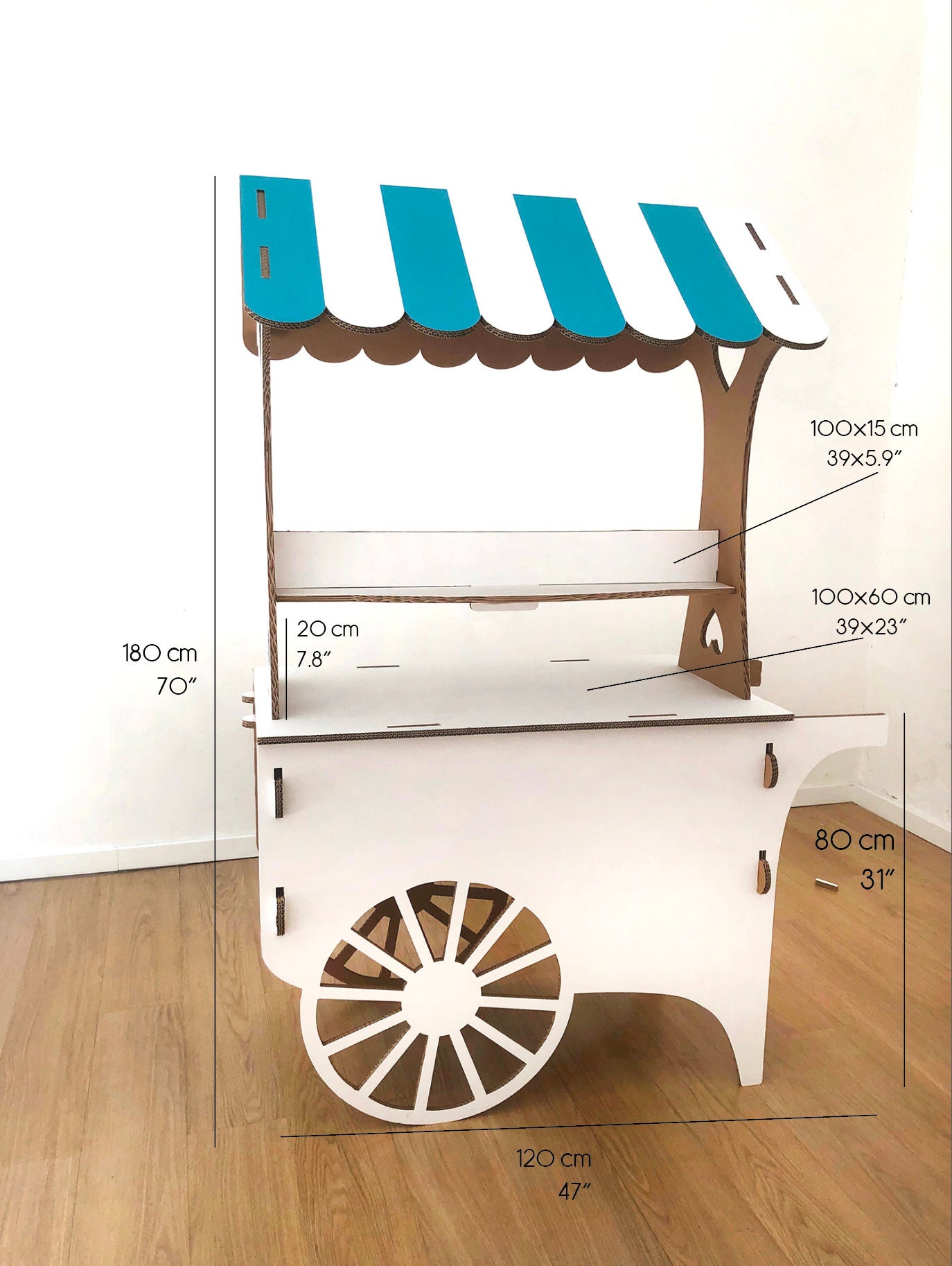 1 pièce Support de gâteau/cupcake en forme de camion de course, décoration de fête d'anniversaire sur le thème du camion de course, présentoir à aliments/support à cupcakes | Mode en ligne