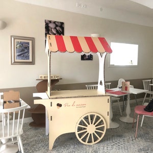 Sustainable Retail Display Cart for Pop Up Shops, Trade Shows, Event and Eco Wedding