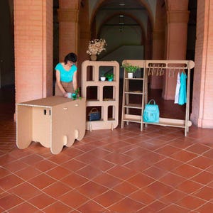 SET JUTE: shelving unit with rack, Garment rack, Retail Clothing Rack, Pop Up Store, Vendor booth, cardboard trade show supplies