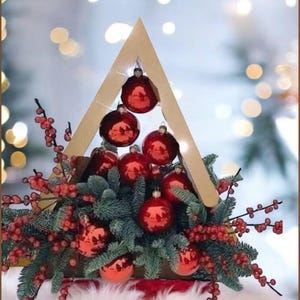 présentoir triangulaire pour marché de Noël, présentoir à bougies, présentoir à sapin, présentoir triangulaire, présentoir de comptoir