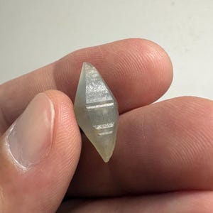 Natural Sapphire Crystal 11.31 ct image 4