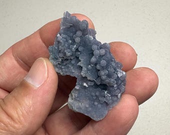 Natural raw Grape Agate crystal