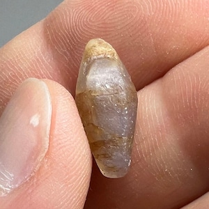 Natural Sapphire Crystal 9.35 ct. no heat or other treatment