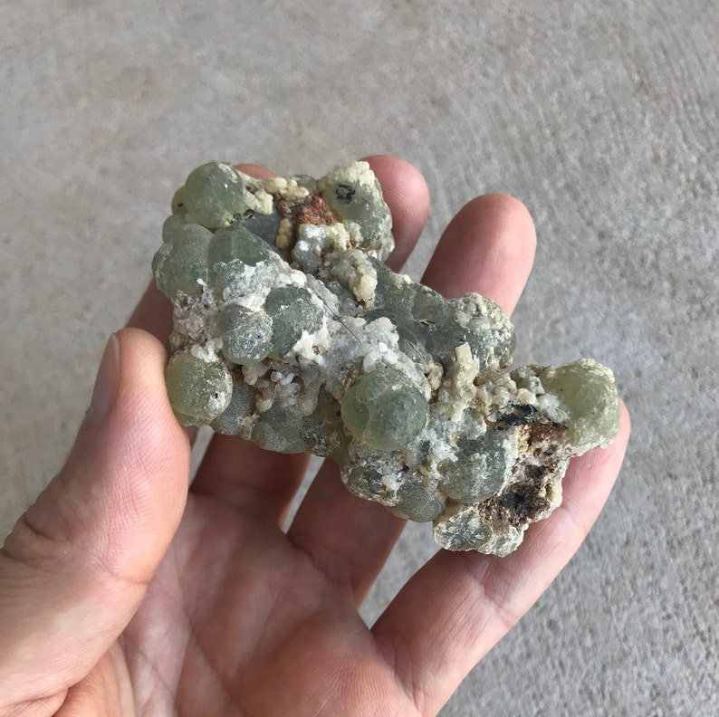 Botryoidal Prehnite with Stilbite and Epidote image 3