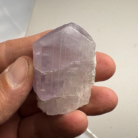 Natural Terminated Kunzite Crystal raw