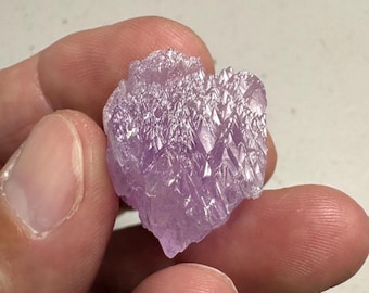 Kunzite crystal 13.9 grams