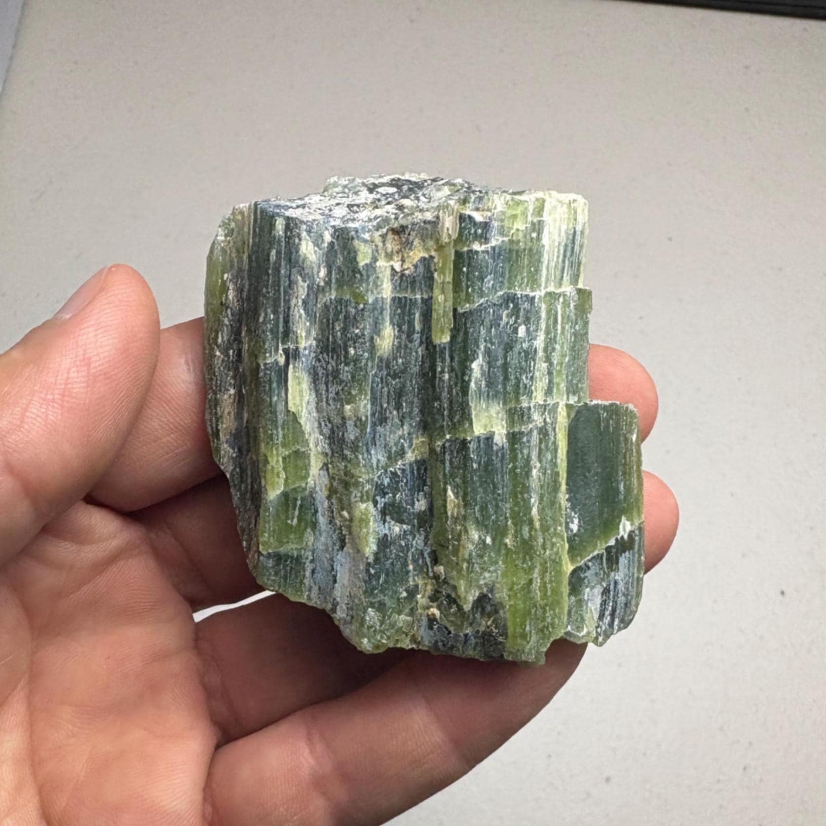 アンティゴライト蛇紋石 - Etsy 日本