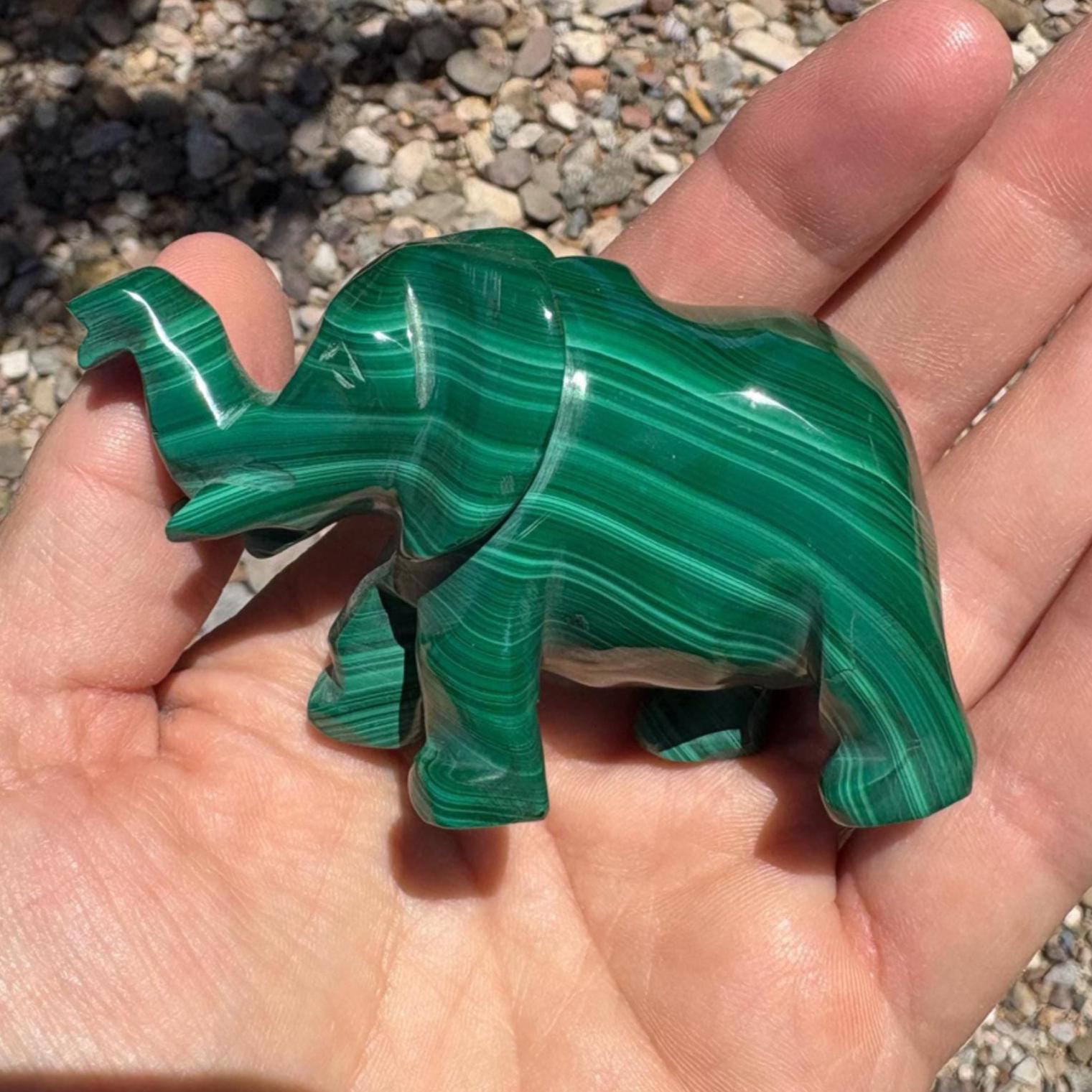 マラカイトの象の動物彫刻 - Etsy 日本