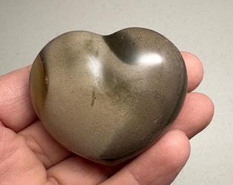Corazón de jaspe policromado