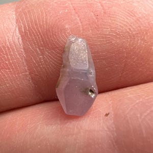 Natural Sapphire Crystal  2.23ct  no heat or other treatment