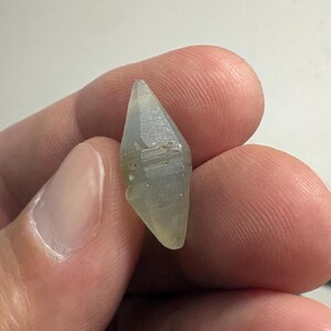 Natural Sapphire Crystal 11.31 ct image 2