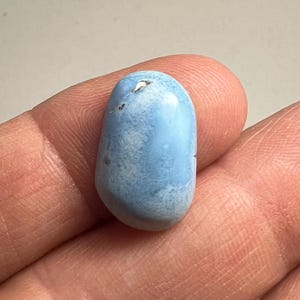 Turquoise cabochon in Golden Hills