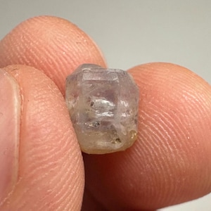 Natural Sapphire Crystal 6.08 ct.  no heat or other treatment