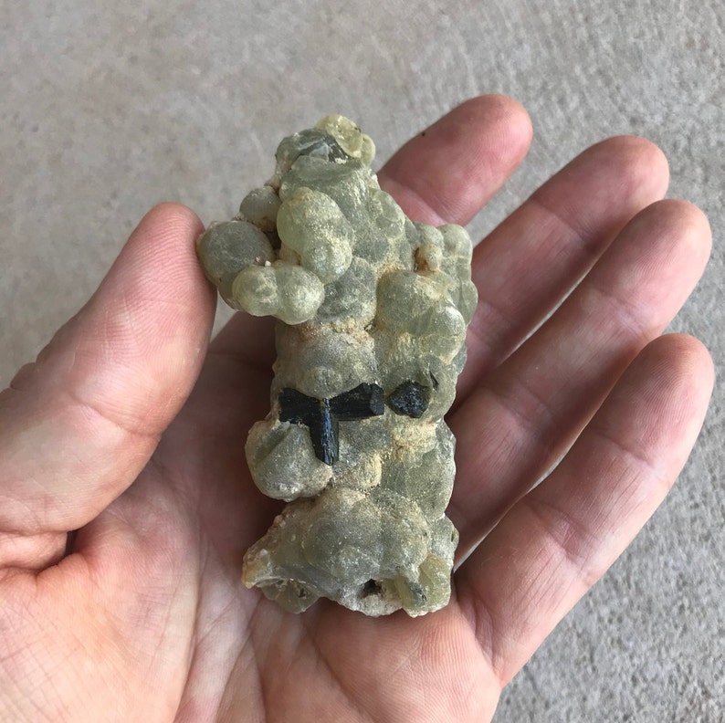 Botryoidal Prehnite with Stilbite and Epidote image 6