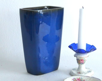 Sven Jonson 'Lagun' lapis blue vase for Gustavsberg, Sweden