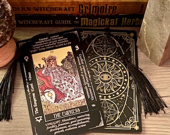 Tarot Card Bookmark | Intuitively Chosen Classic Tarot Bookmark | Witchy  Bookmark with Tassel | Traditional Tarot Gift for Book Lovers