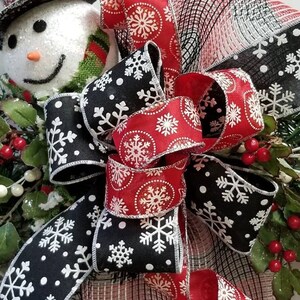 Winter Snowman Wreath, Holiday Grapevine Wreath, Whimsical Snowman Wreath, Snowman Decor, White Grapevine Wreath, Frosty the Snowman Wreath image 7