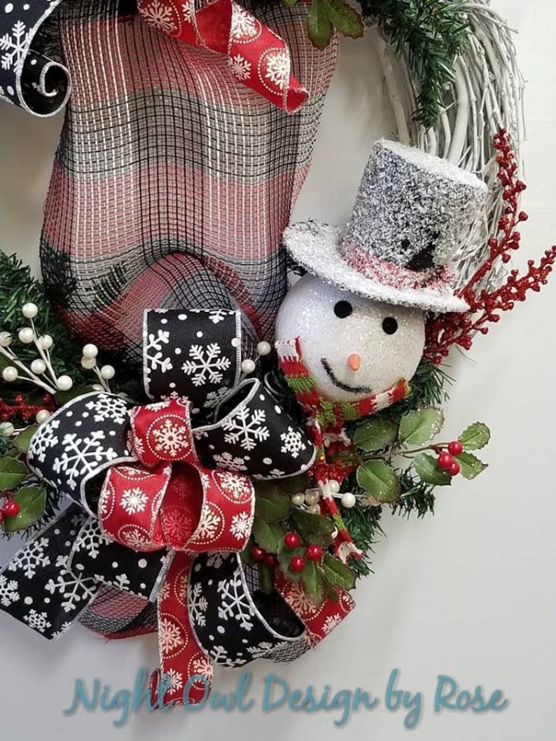 Winter Snowman Wreath, Holiday Grapevine Wreath, Whimsical Snowman Wreath, Snowman Decor, White Grapevine Wreath, Frosty the Snowman Wreath image 6