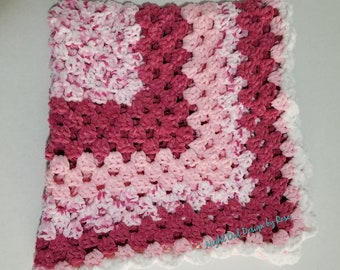 Crochet Baby Blanket, Baby Crochet Blanket, Baby Girl Blanket, Pink Rose White Baby Blanket, Baby Girl Shower Gift, Nursery Blanket