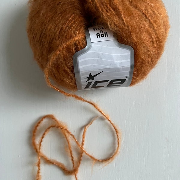 Worsted Weight Gold color wool blend Ice Yarn 136 yards per skein 50 gr, 1.76 oz.