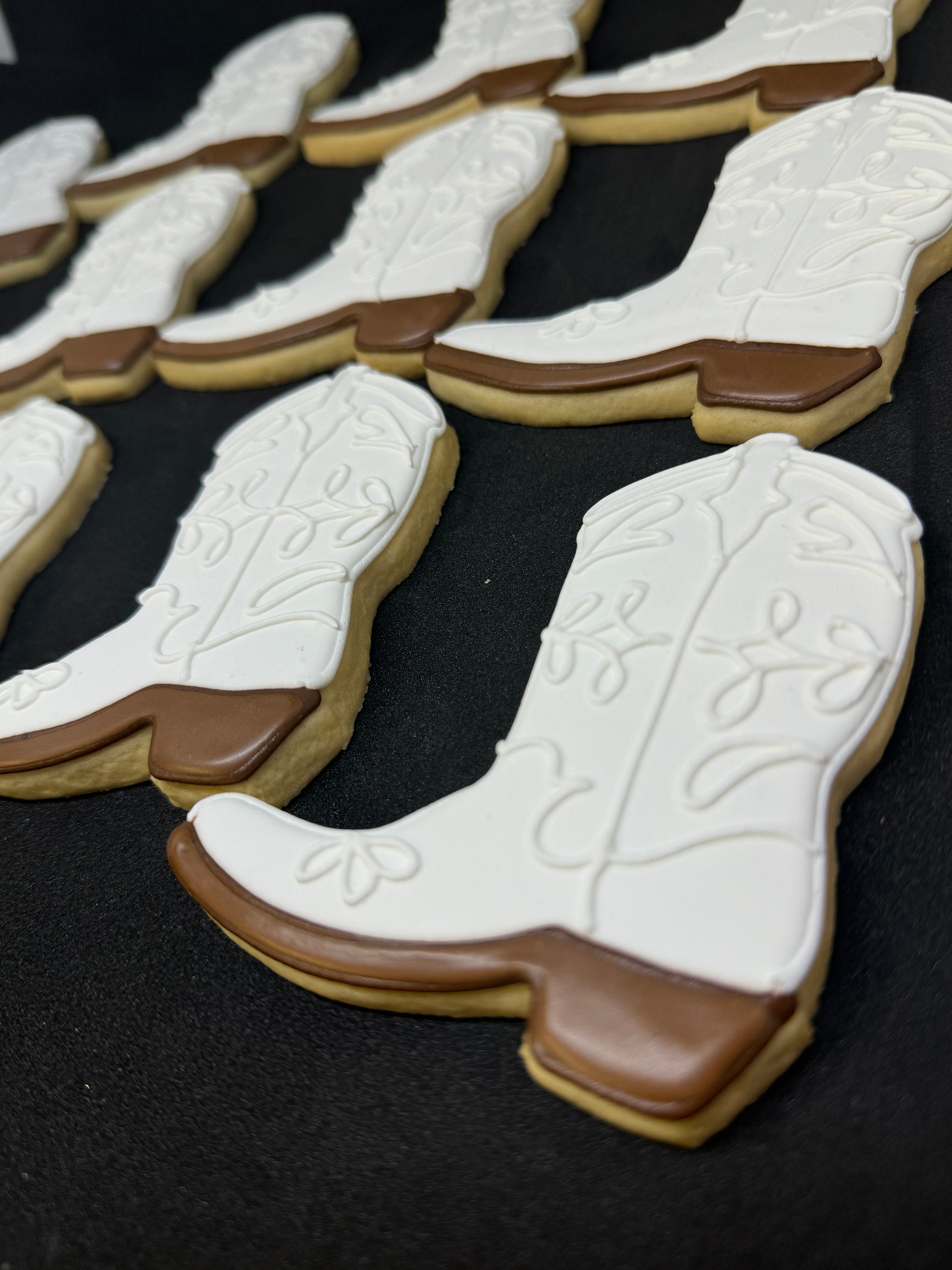 White Cowboy Boot Party Favors, Wedding Theme Cowgirl Boot Cookies, Western Theme Cookie Favors, Western Theme Bridal Shower Favors