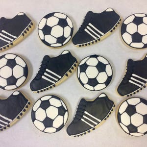 Soccer Cookies for Birthday Parties, Soccer Cleat Cookies, Soccer Ball Cookies, Soccer Banquets Party Favors, Soccer Shoe Cookies