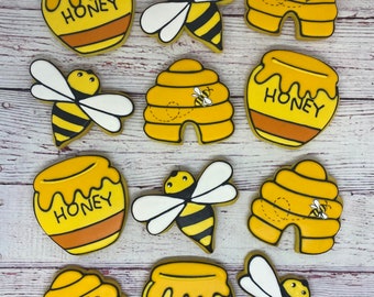 Best Honey Bee Party Favors, Bee Hive Party Favors, Bee Party Favors, Bee Theme Cookies, Bee Hive Cookies, Baby Shower Cookies, Mom to Bee