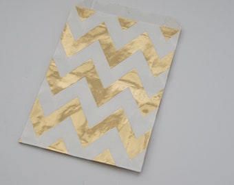 Set of 16--4.75" x 7.5" Metallic Gold and Ivory Chevron Gift Bags--Party Favor Bags--Treat Bags--Decorative Paper Bags--Wedding Favor Bags