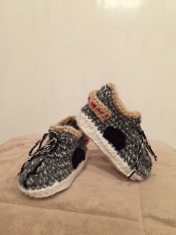 yeezy baby shoes