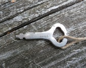 Vintage Singer Sewing Machine Key 124428 Simanco Canada Wooden Bentwood Carrying Case Treadle Table