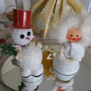 Vintage Mica Papel Mache Cartón Papel Prensado Contenedor de Caramelo Hecho en Alemania Muñeco de Nieve