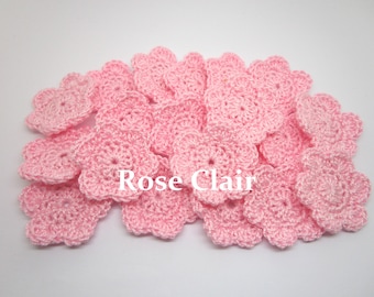 2 fleurs 3,5 cm au crochet Rose Clair