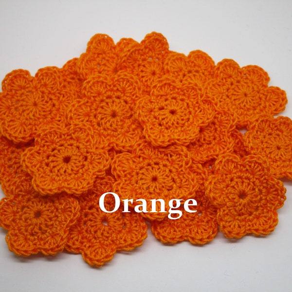 2 fleurs 3,5 cm au crochet Orange