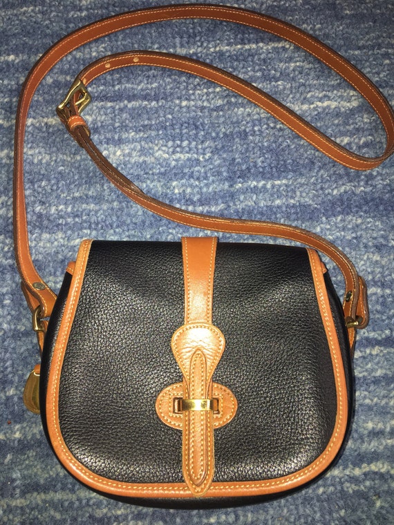 black dooney and bourke crossbody
