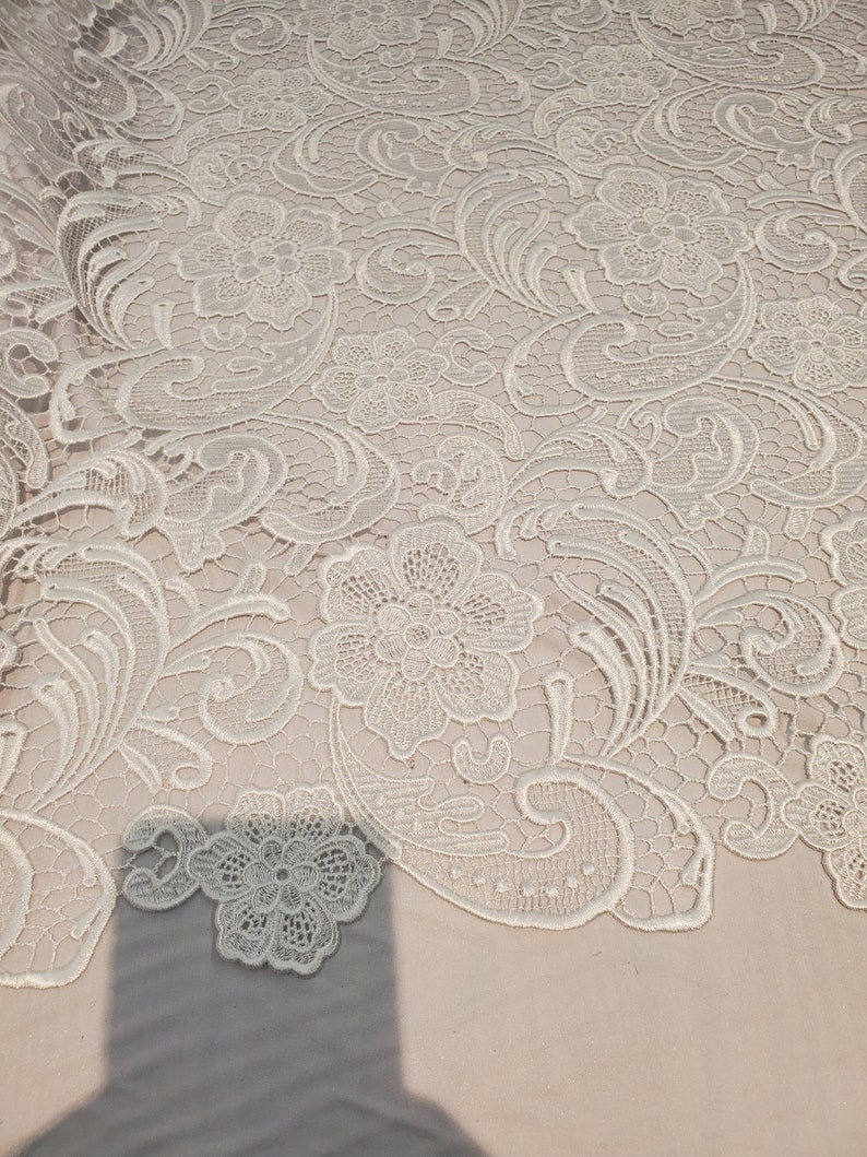 Floral Guipure Lace fabric, elegant Flower Embroidery, Chemical Lace fabric in 10colors Ivory