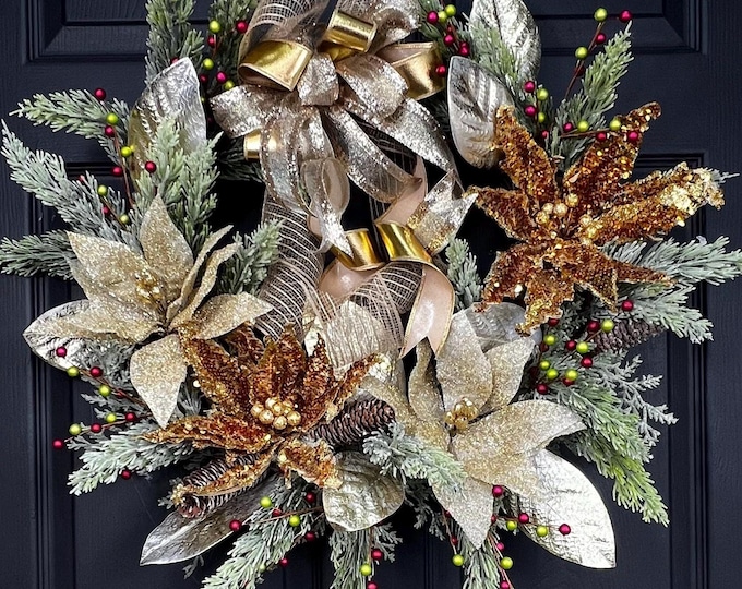 HOLIDAY GOLDEN WREATH