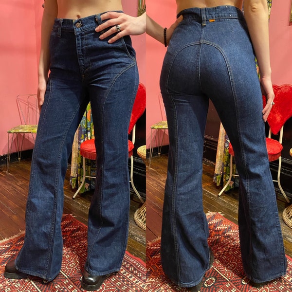 1970s Flared Orange Tab Levi's Jeans with Curved Seam | 29" Waist