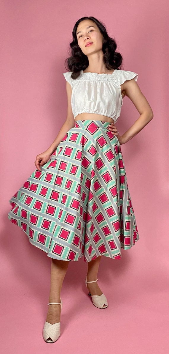 1940s Geometric Novelty Print Circle Skirt | 22" … - image 3