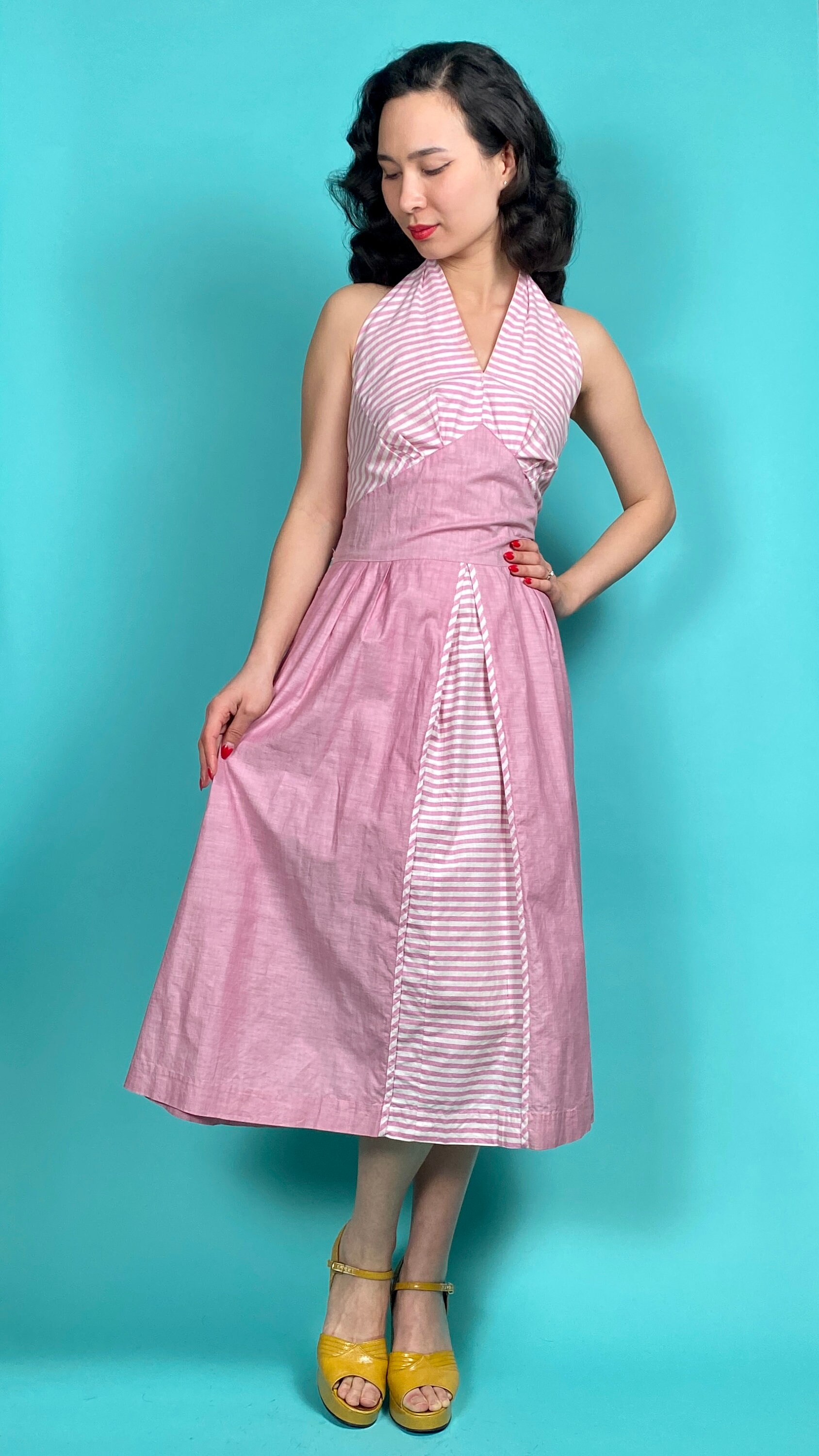 Vintage 1950s White Cotton Halter Dress | XS/S