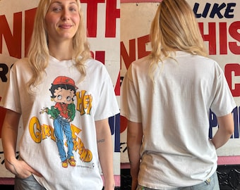 1990s Betty Boop &quot;Hey Girlfriend&quot; Single Stitch White T-Shirt | Size Large