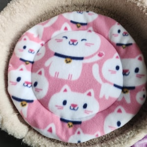 Cat Tree Cushion Mat Fleece White Kitties with Pink Background 14” Diameter