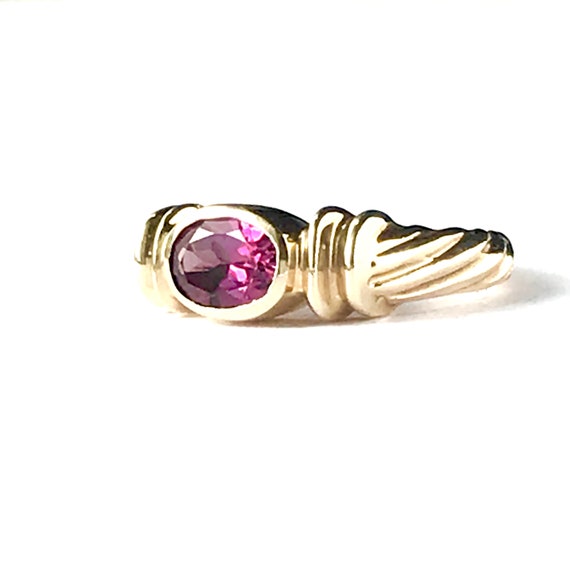 Vintage Pink Sapphire Ring, 10K Yellow Gold Jewel… - image 4