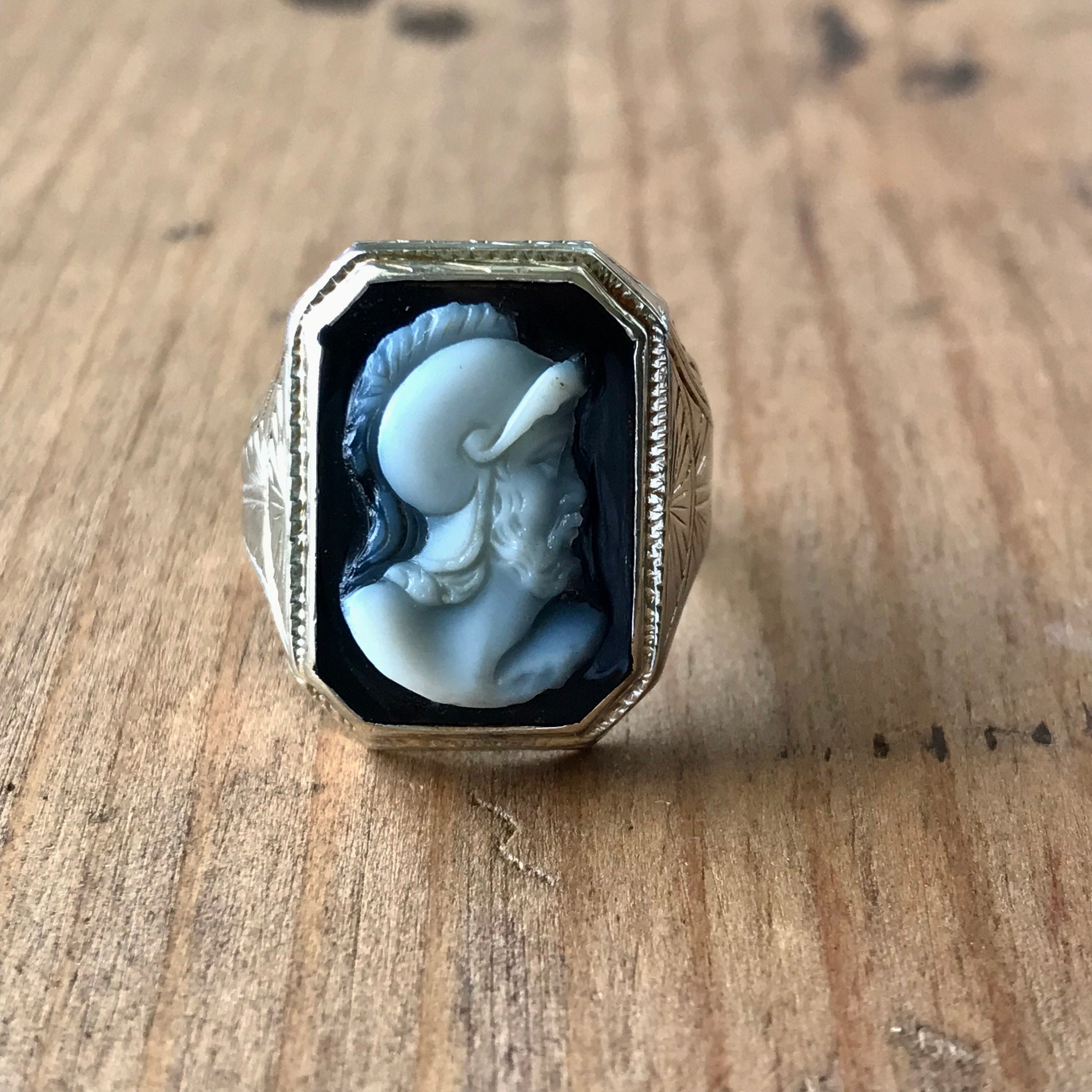 Roman cameo deals ring