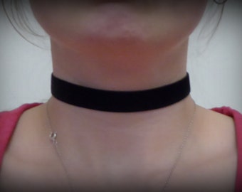 Plain Black Velvet Choker Collar Necklace gothic goth emo victorian