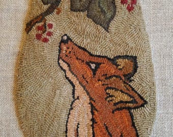 The Fox and The grapes rug hooking hanging pocket