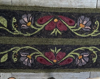 PATTERN : The March Family Runner Rug hooking pattern