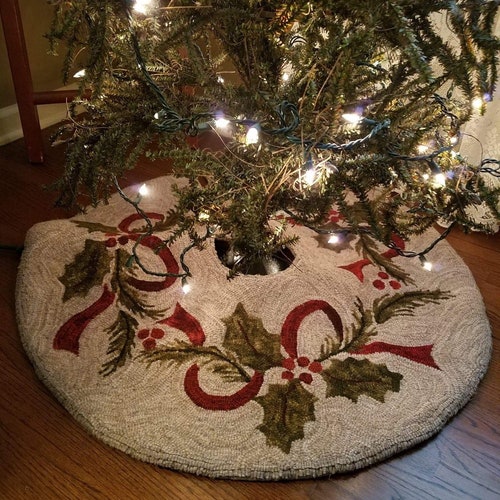 Ribbons and Holly Rug Hooking Tree Skirt Pattern Etsy