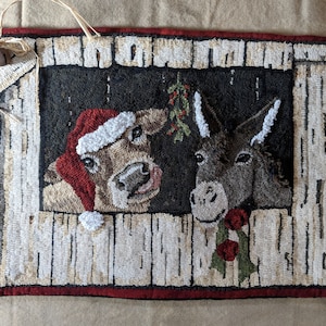 PATTERN:Mistletoe kisses Rug Hooking Pattern