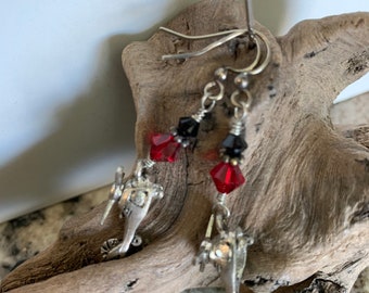 Heilo to my heart earring