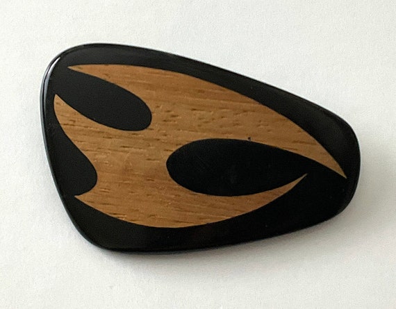 Hans HANSEN BROOCH Black Resin with AbstractWood … - image 8